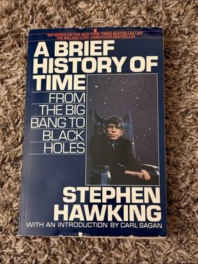 Science - A Brief History of Time by Stephen Hawking — 1988 Paperback